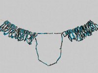 Aeg F 184  Aeg F 184, Theben, Neues Reich bis Spätzeit, Kette, Fayence, L 26,0 cm, B 4,0 cm : Bestandskatalog Ägypten, Museumsfoto: Claus Cordes